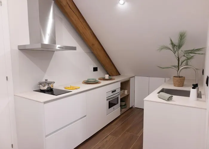 Pardavila 57 Slow * Марин