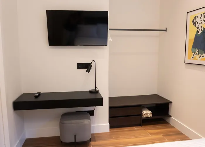 Pardavila 57 Slow Отель *