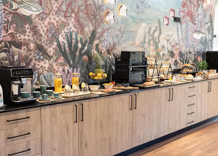 Pardavila 57 Slow Отель Марин